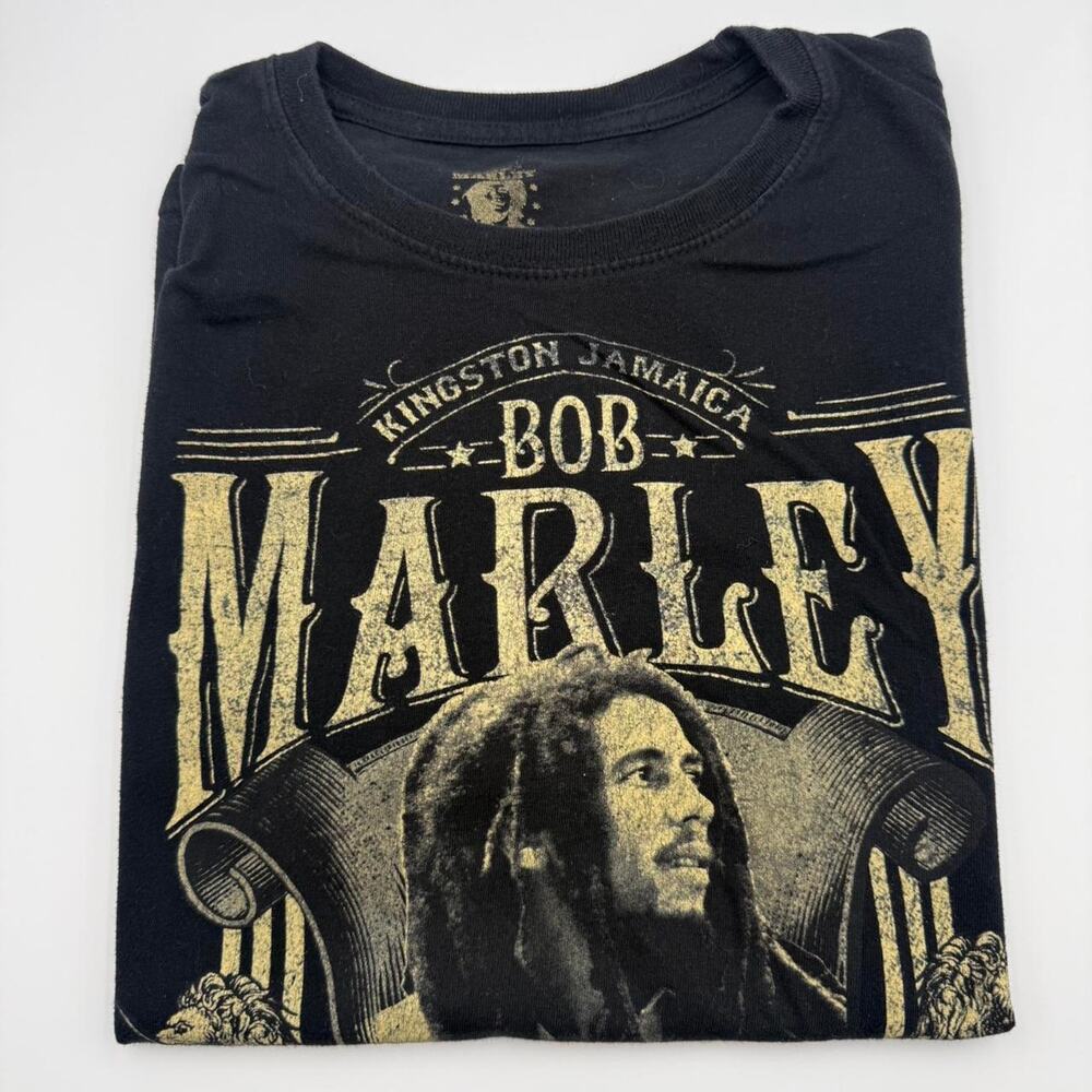 Bob Marley black t-shirt Size L